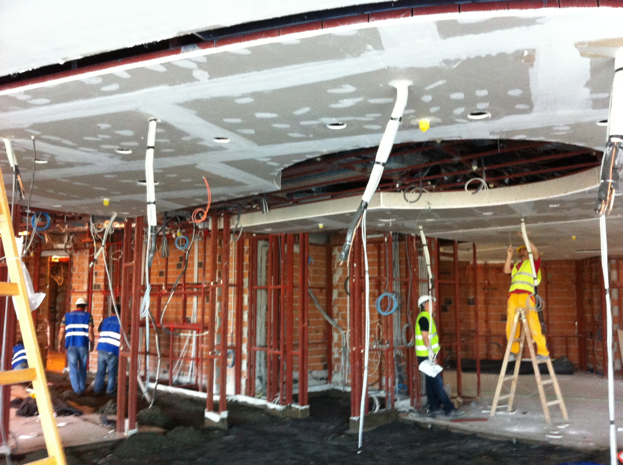 Zorlu Ruffless Otel harita ölçmeleri